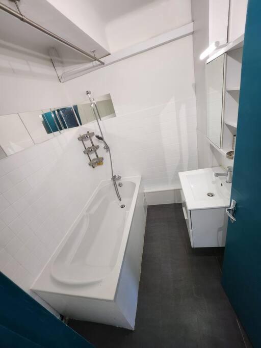 Appartement Deux Chambres 64M2 アヴィニョン エクステリア 写真